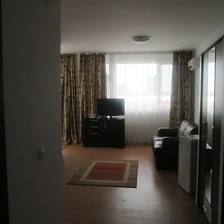 Guest house Pensiunea Doneli 3*