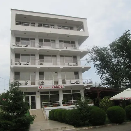 Guest house Pensiunea Doneli