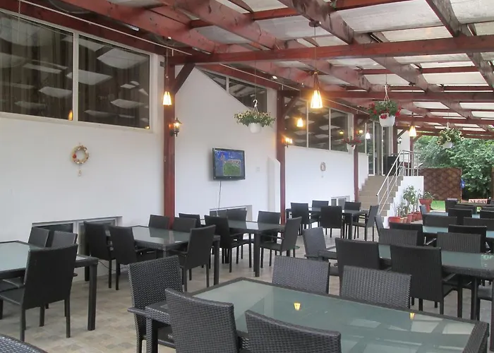 Gasthuis Pensiunea Doneli Eforie Nord