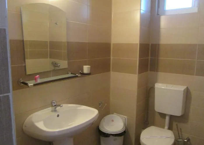 Gasthuis Pensiunea Doneli Eforie Nord