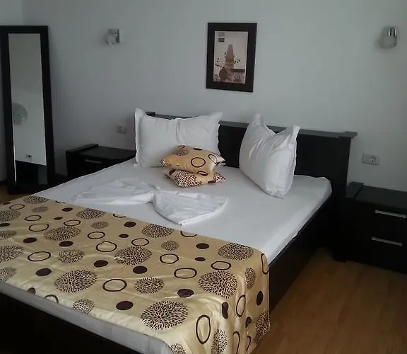 Gasthuis Pensiunea Doneli Eforie Nord