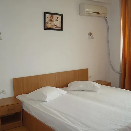 Gasthof Pensiunea Doneli 3*